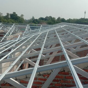 Ganti Atap Baja Ringan