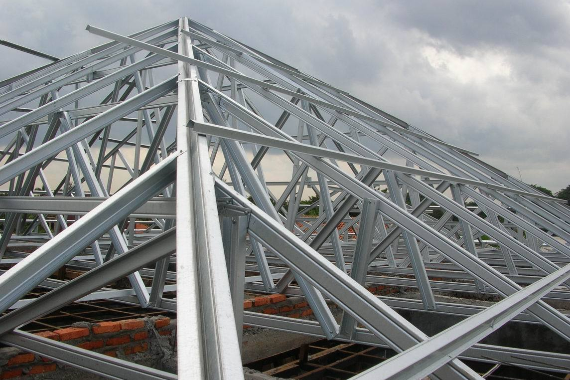 Konsultasi dan Desain Baja Ringan